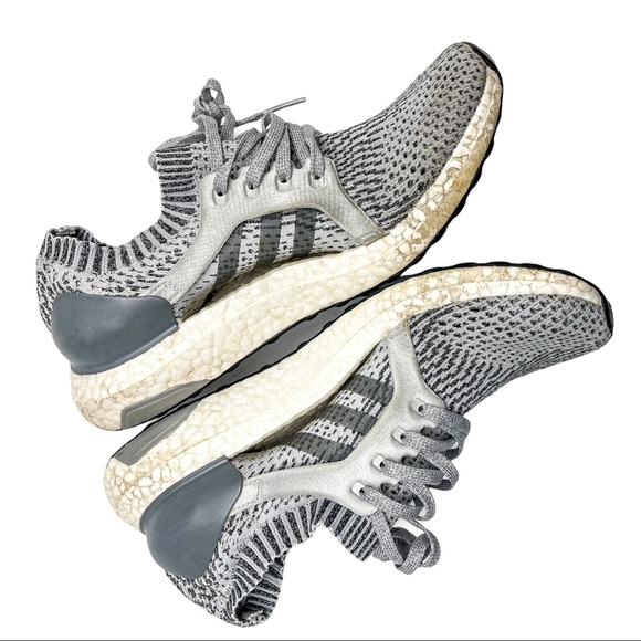 Adidas Ultra Boost Woman’s Size 7 US No Insoles - Picture 3 of 15